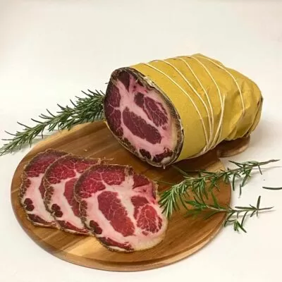 Capocollo di suino stagionato